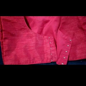 U Neck Back Hook Sleeveless