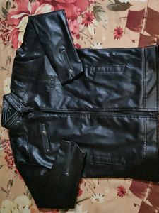 Dolce & Gabbana (PREMIUM BRANDED) 1st Copy Black Leather Jacket