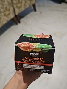Wow Skin Science Vit C Cream