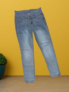 M@100 Size-32 Light Wash Denim Jeans
