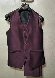 Burgundy Blazer - Sophisticated Style
