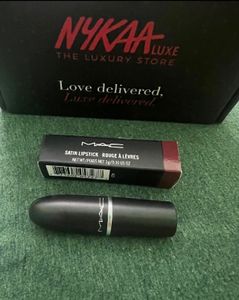 MAC Satin Lipstick &#34;Amorous 801&#34;