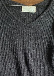 Long Sleeve Tops for Women Lightweight V Neck