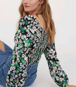 Floral Print Smocked Top