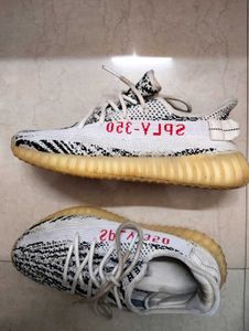 Adidas Yezzy 350 Zebra