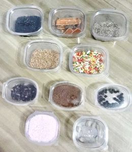 Assorted Spice &amp; Snack 10-Containers✨