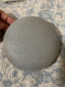 New Google Home Mini Never Used No Dust