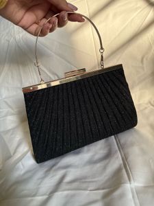Glittry Black Stylist Cluch With Golden Handle