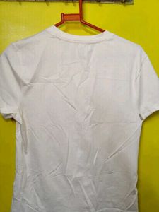 Cream Color Basic Fitted Tee