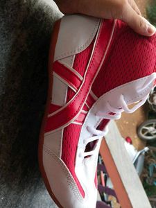 Red &amp; White Athletic Kabbadi Shoes