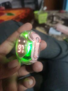 Brand New Unused Ultra Pod Pro Pink Clr
