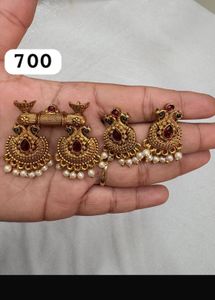 Mangalsutra Pendant With Earrings