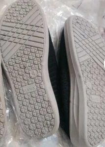 Stylish Black Slip-On Sneakers