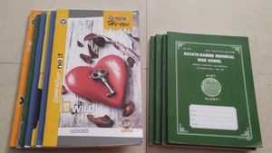 18 Note Books With Free Exam Pad😇
