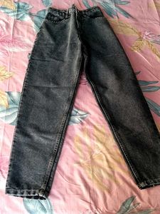 Levi&#39;s Original Stiched (64cm Hip) Mom Jean