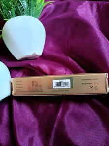 Myglamm Lipcryon- Passion