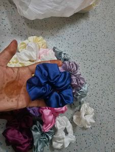 Combo Of 20+5 Scrunchies Colorful Scrunchie Set