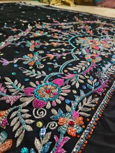 Aari Tari Black 🖤 Expansive Saree 😍
