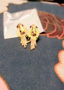 Earrings For Women Like Gold