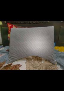 ComfyHug Pillow - New