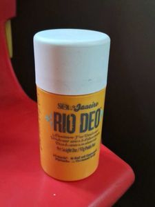 Sol Janeiro Rio Deo never used