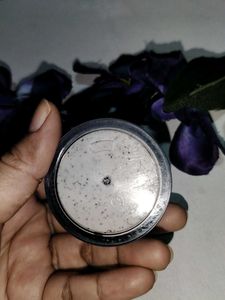 Bentica Face scrub