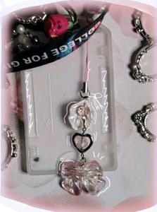 PINTERESTY DUO BOW PHONE CHARMS ♡₊˚ 🦢