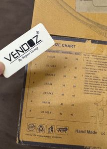 Vendoz 40White Sneakers water protection