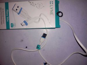 LYNE Flexy 30v Output Micro Fast Data Cable