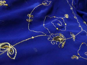 aari tari an zardozi Blue Saree 💓