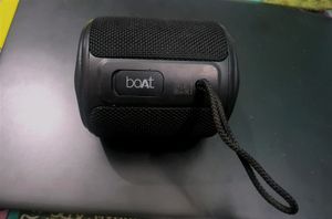 BoAt Stone 350 Wireless Speaker 10 Watt Working Pe