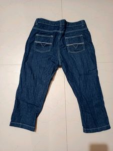 Ginger By Lifestyle Brand New Denim Capri(women)