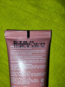 Dot &amp; Key Face Wash