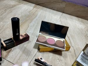 Pack Of 6 Branded Makeup Product Combo