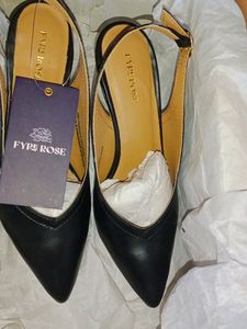 pointed toe pumps heels