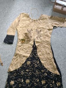 Elegant Embroidered Kurta