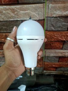 Halonix Bulb