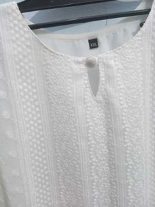White Chikankari Kurti - XXL [Unused]