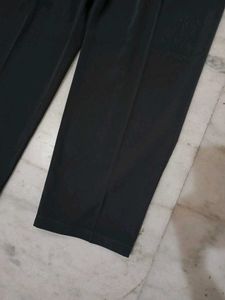 Korean Pleated Pants 🕊
