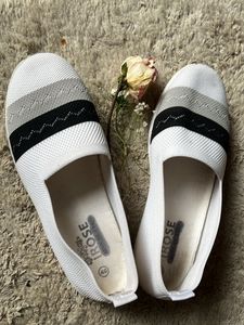 IROSE Slip-on Sneakers👌💜