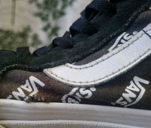 Vans Sk8-Hi Black