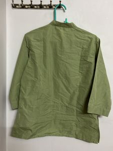 Green Shirt With Mandarin Collar, Front Pockets