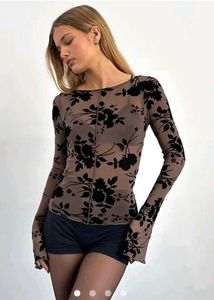 SAVANA SHEER TOP