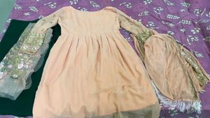 Peach Gorgeous Kurti Top With Shawl And Patchwork