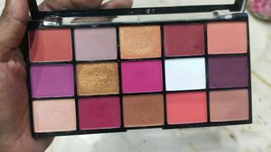 eyeshadow palette