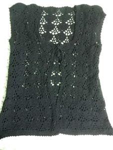 CROCHET VEST_ Handmade
