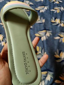 CUTE FLATS