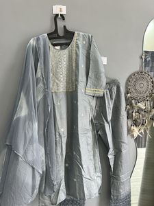 Elegant Kurta Set & Dupatta