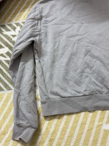 H&amp;M Graphic Print Sweatshirt