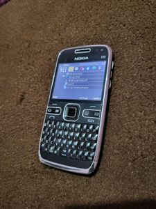 Nokia E72 - Classic!